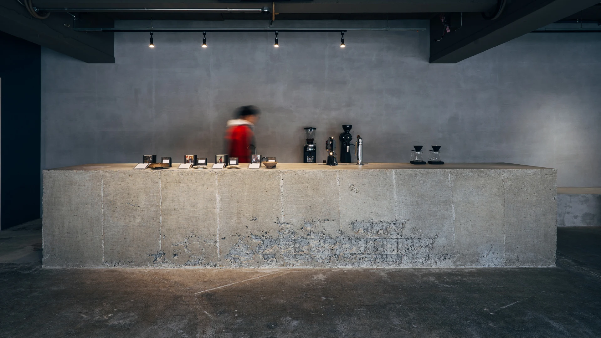haiz — Coffee shop interior